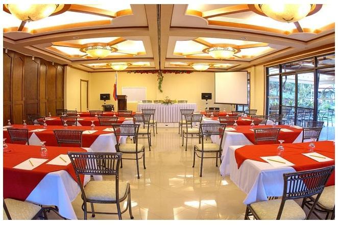 Camiguin Highland Resort Mambajao Exterior photo
